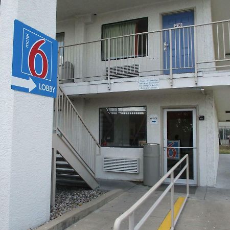 Motel 6-Austin, Tx Buitenkant foto