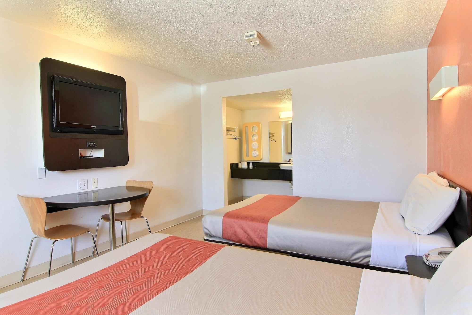 Motel 6-Austin, Tx Buitenkant foto