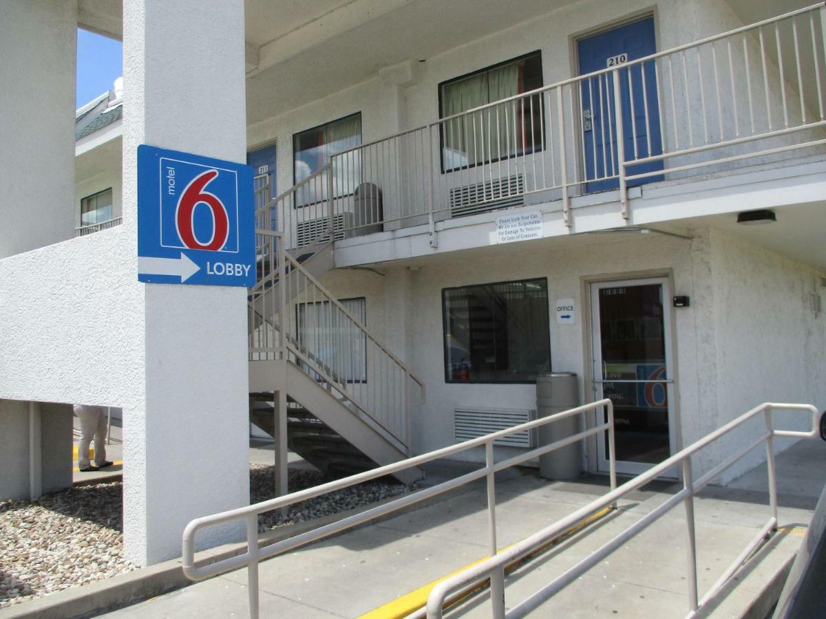 Motel 6-Austin, Tx Buitenkant foto